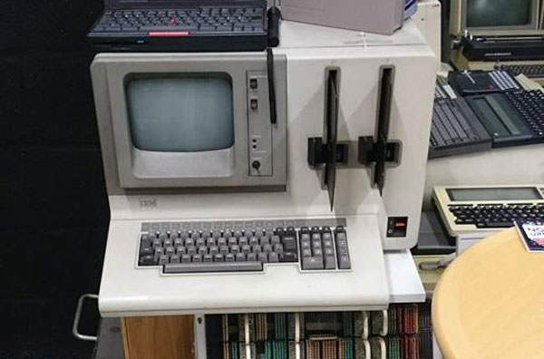 ibm unisys Musée de l'informatique de Bruxelles